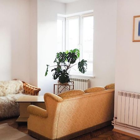 פז'מיסל Central Rooms מראה חיצוני תמונה