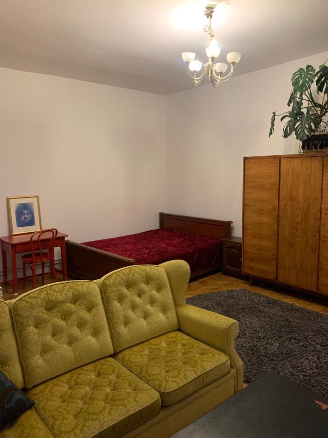 פז'מיסל Central Rooms מראה חיצוני תמונה